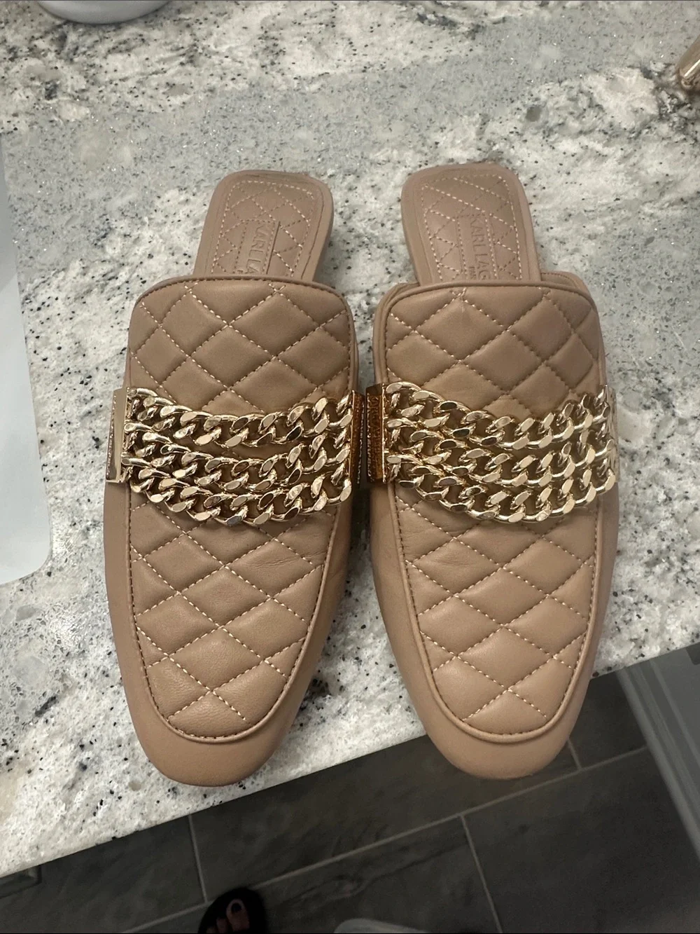 Karl Lagerfeld Quilted Beige Slide Mules with Gold Chain - Picture 1 of 4
